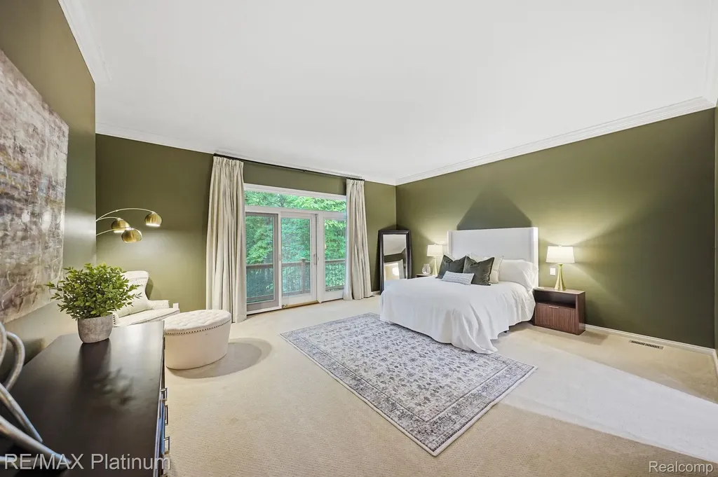 5458 Lake Ridge Drive Genoa Township MI 48116