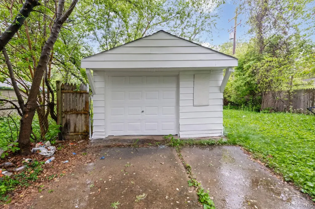15650 Lappin Street Detroit City MI 48205