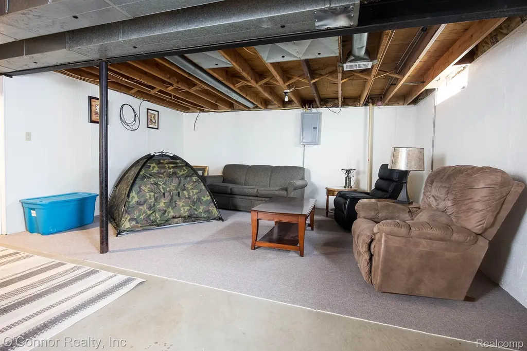 655 Georgia Avenue Marysville City MI 48040