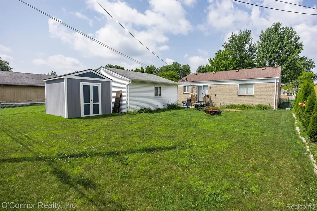 655 Georgia Avenue Marysville City MI 48040
