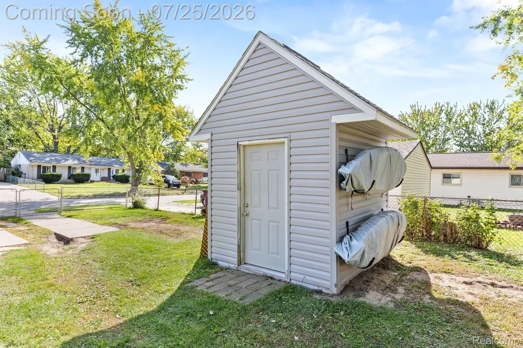 10696 Van Buren Lane Van Buren Charter Township MI 48111