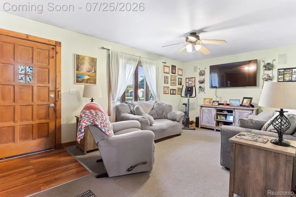 10696 Van Buren Lane Van Buren Charter Township MI 48111