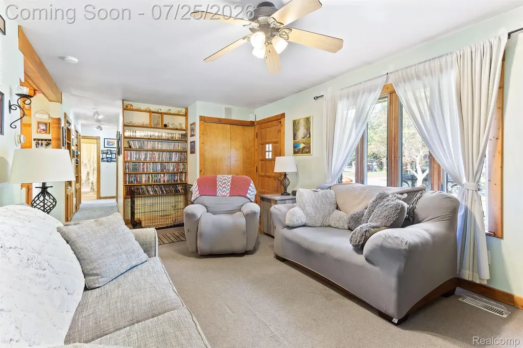 10696 Van Buren Lane Van Buren Charter Township MI 48111