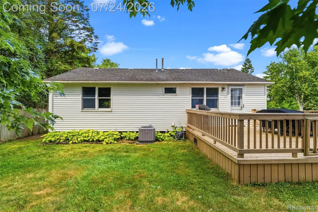 7443 Lawrence Street Mundy Township MI 48439