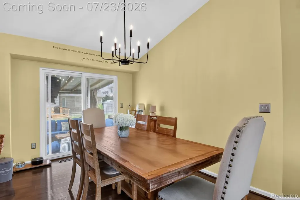46025 Duke Drive Chesterfield Township MI 48051