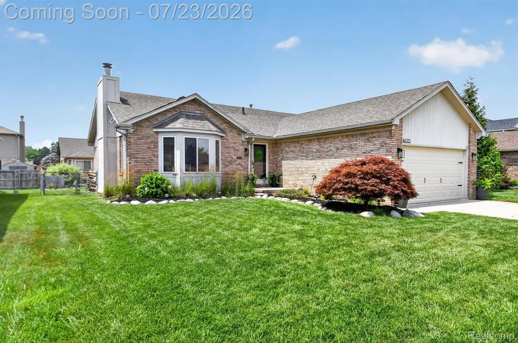 46025 Duke Drive Chesterfield Township MI 48051