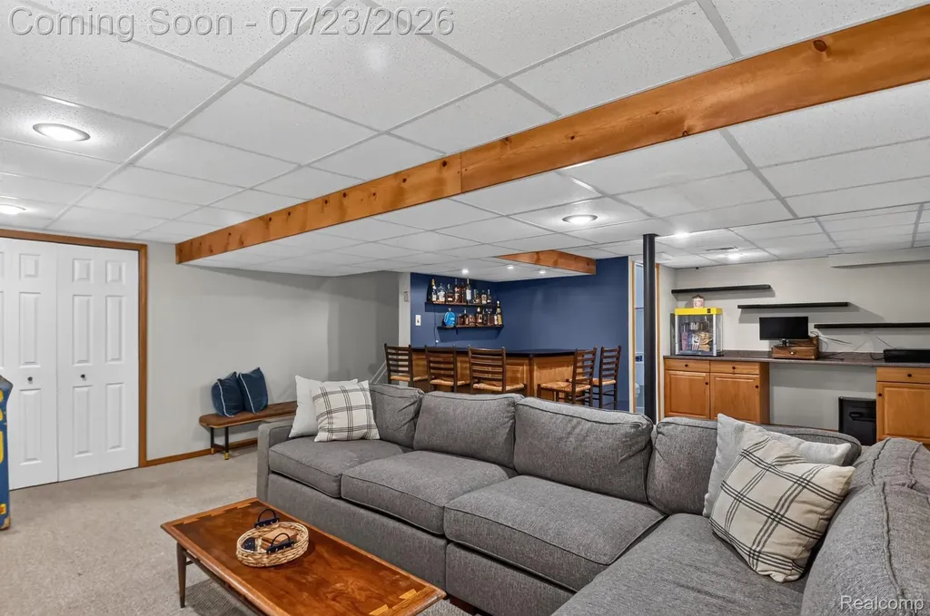 46025 Duke Drive Chesterfield Township MI 48051