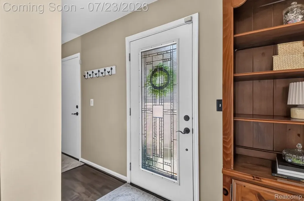 46025 Duke Drive Chesterfield Township MI 48051