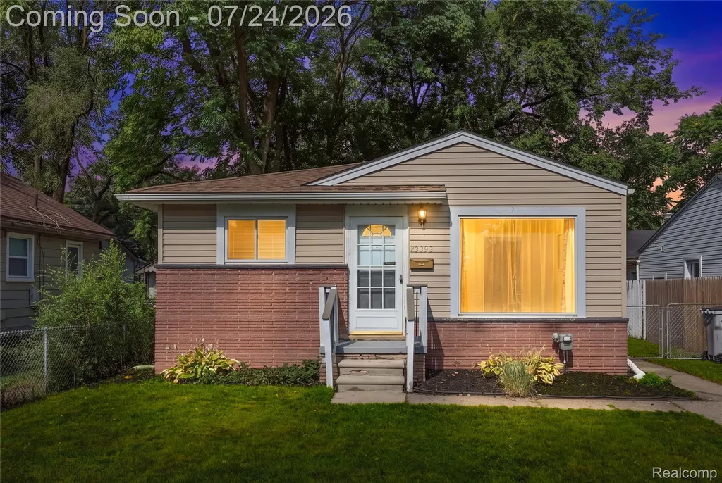 23393 Powell Avenue Hazel Park City MI 48030