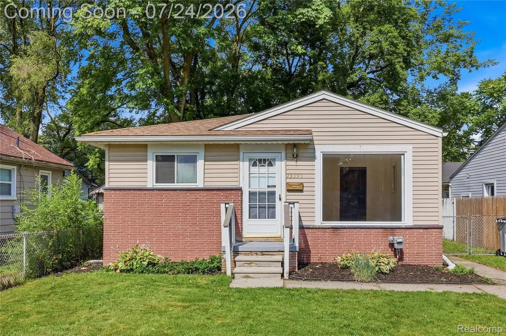 23393 Powell Avenue Hazel Park City MI 48030