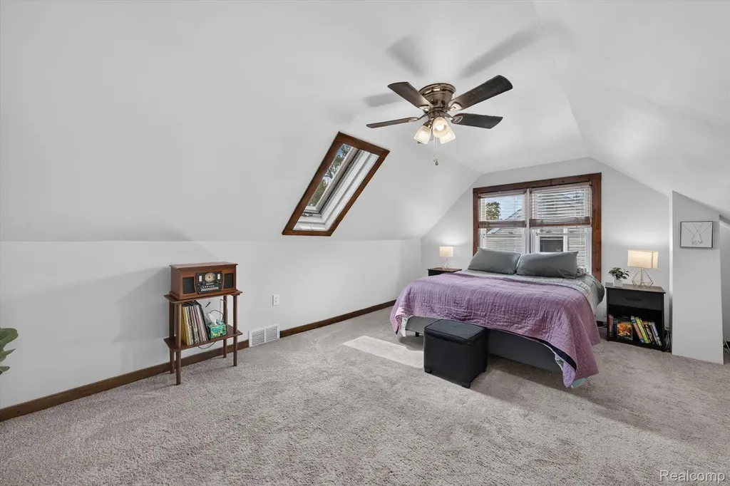 15807 Meyer Avenue Allen Park City MI 48101