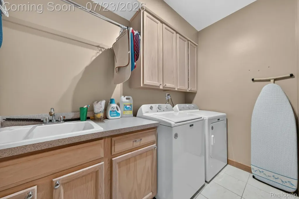 4584 Dolores Drive Trenton City MI 48183