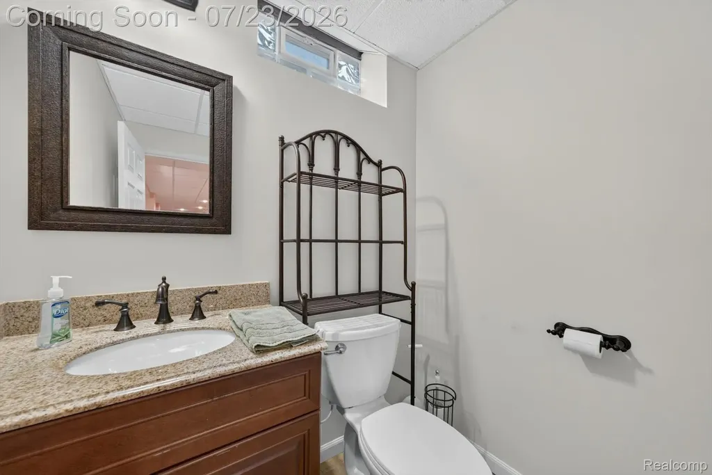 4584 Dolores Drive Trenton City MI 48183