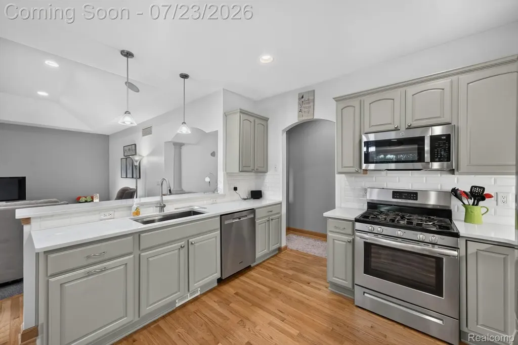 4584 Dolores Drive Trenton City MI 48183