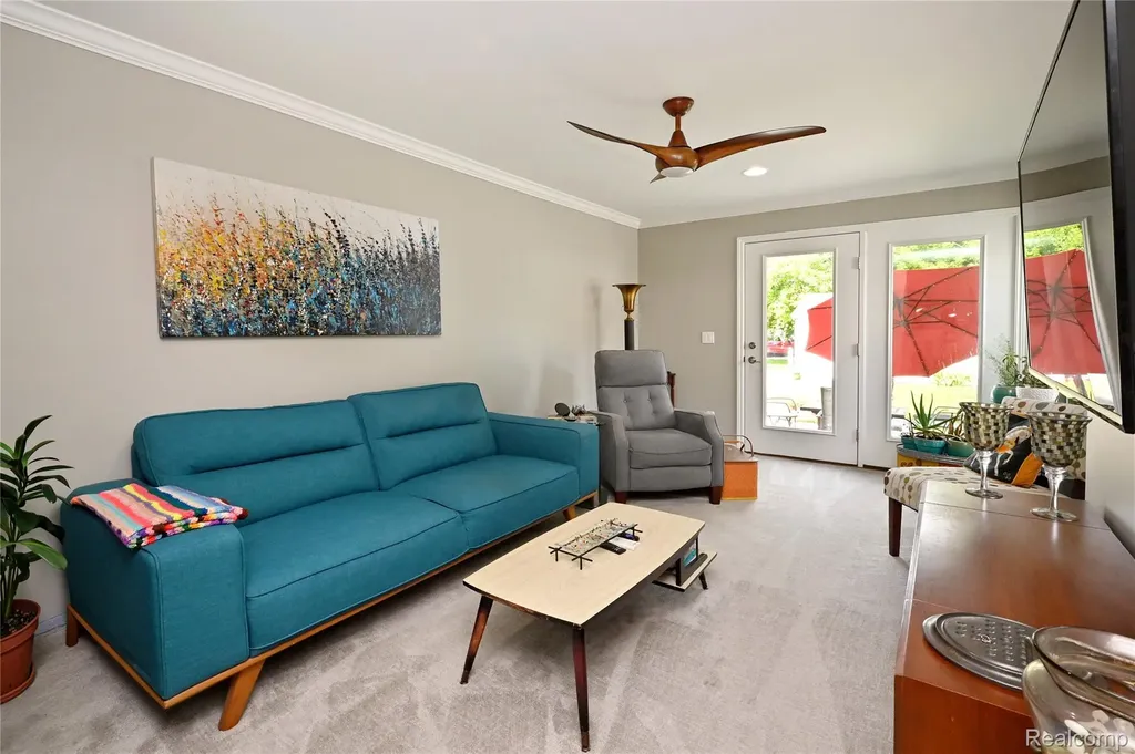 3803 Linwood Avenue Royal Oak City MI 48073