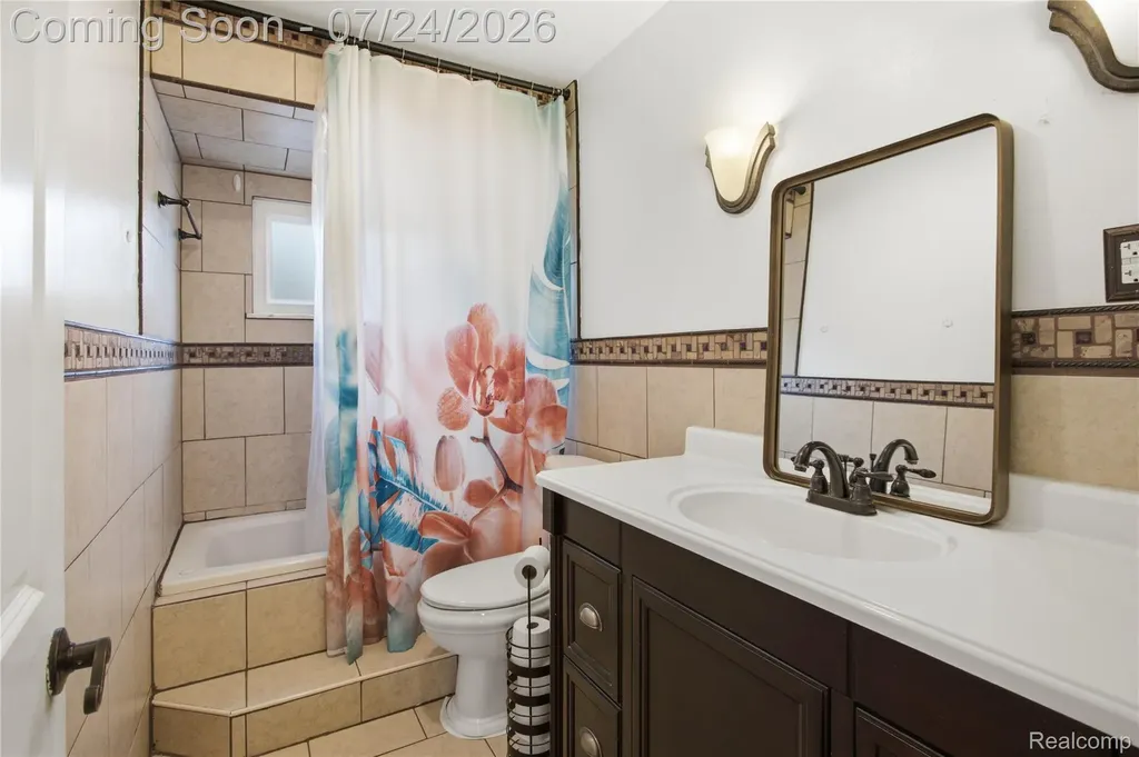 24575 Beck Avenue Eastpointe City MI 48021