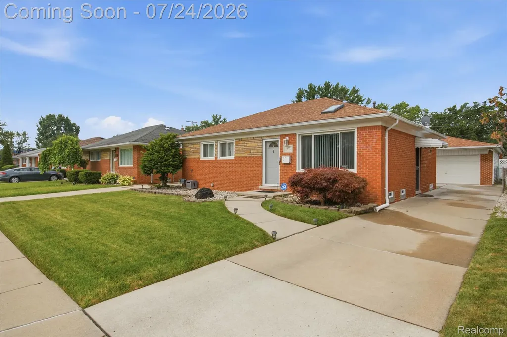 24575 Beck Avenue Eastpointe City MI 48021