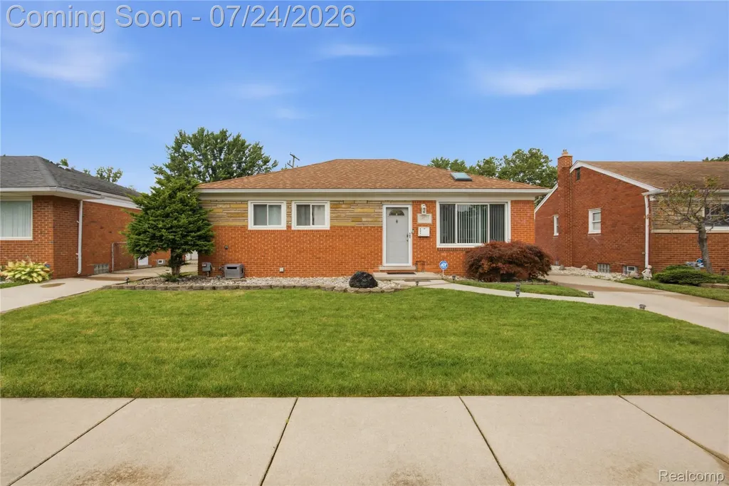 24575 Beck Avenue Eastpointe City MI 48021