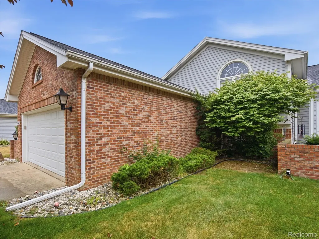 6346 Squire Lake Drive Mt. Morris Township MI 48433