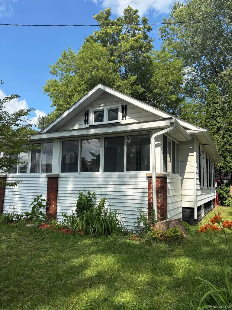 11614 Temperance Street Mt. Morris City MI 48458