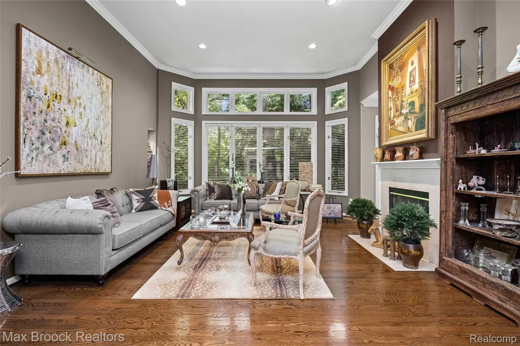 7398 Autumn Hill Drive West Bloomfield Charter Township MI 48323