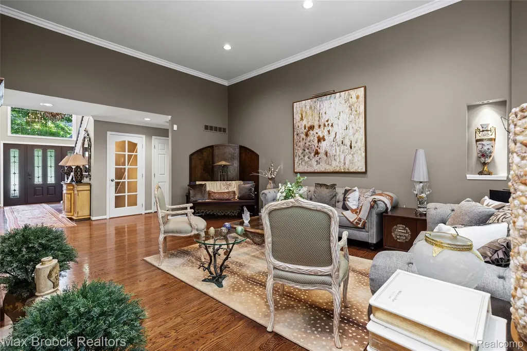 7398 Autumn Hill Drive West Bloomfield Charter Township MI 48323