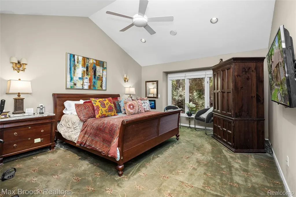 7398 Autumn Hill Drive West Bloomfield Charter Township MI 48323