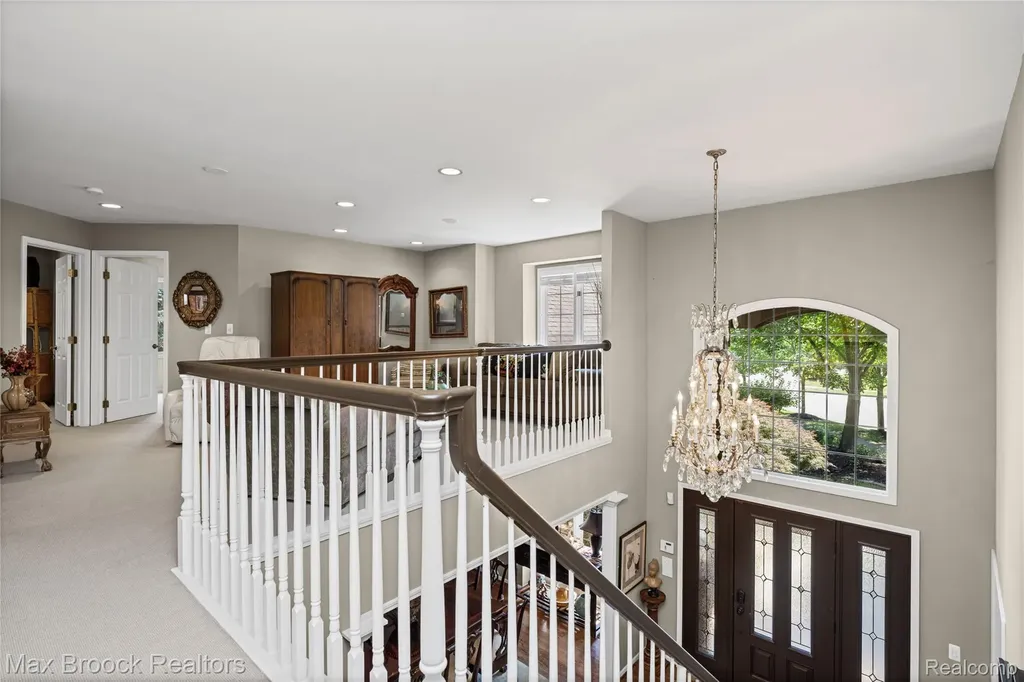 7398 Autumn Hill Drive West Bloomfield Charter Township MI 48323