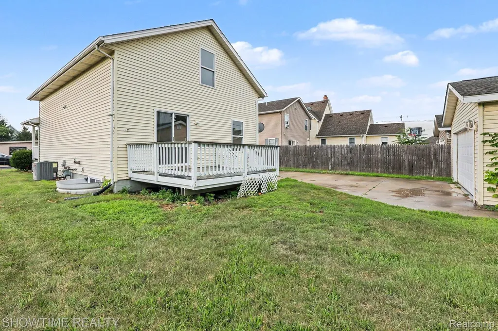 717 Griswold Street Port Huron City MI 48060