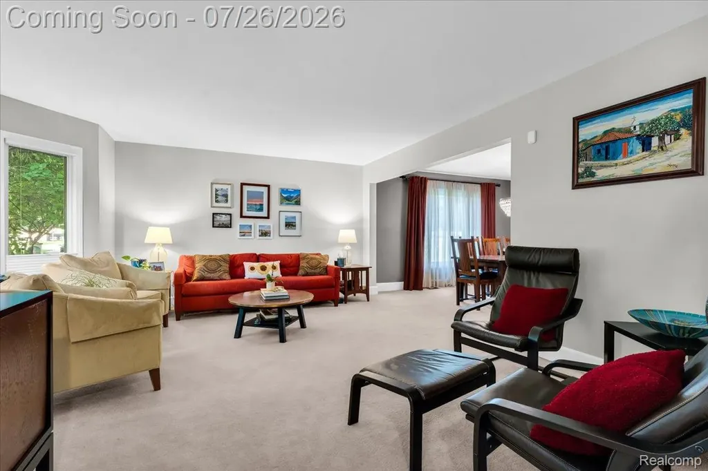 2768 Homewood Drive Troy City MI 48098