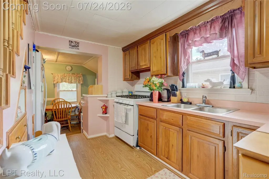 134 Chopin Street Troy City MI 48083