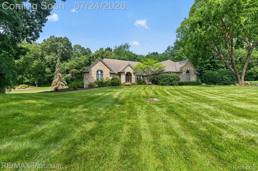 5264 Pinewood Drive Genoa Township MI 48116