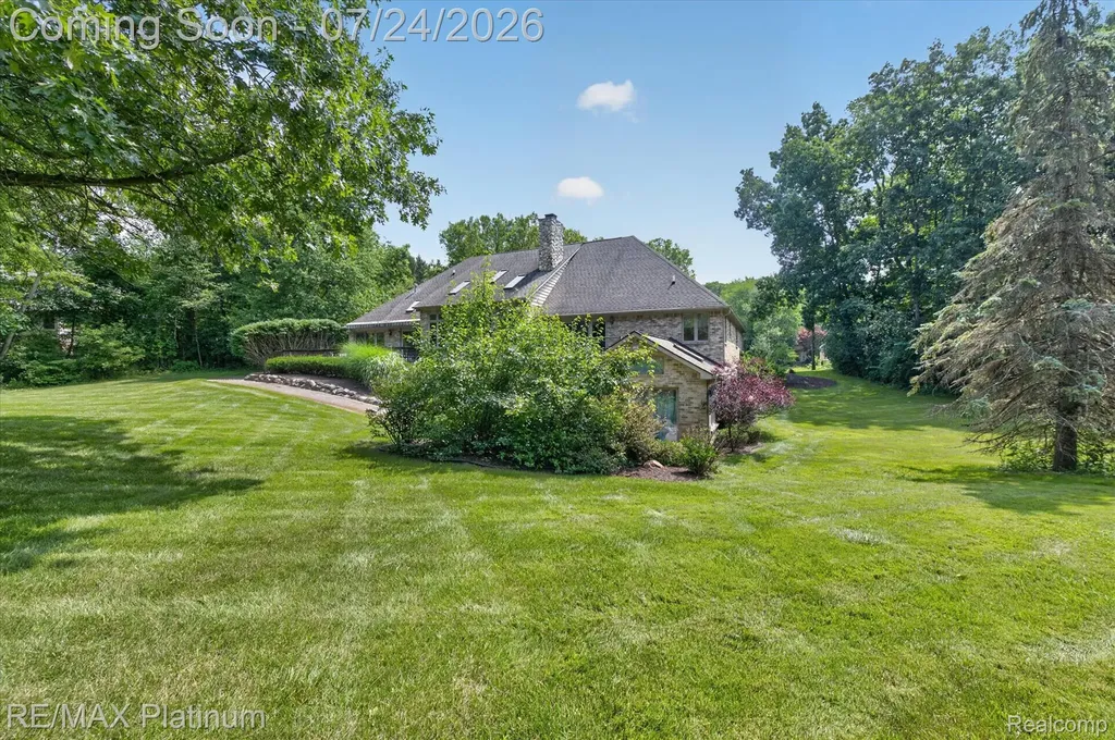 5264 Pinewood Drive Genoa Township MI 48116