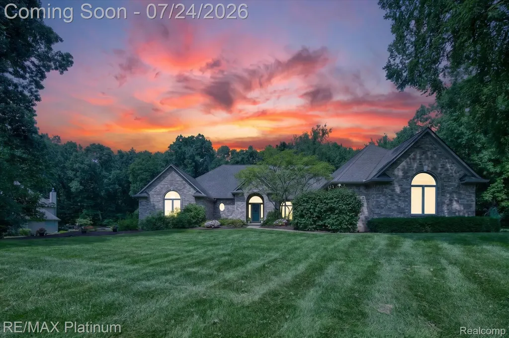 5264 Pinewood Drive Genoa Township MI 48116