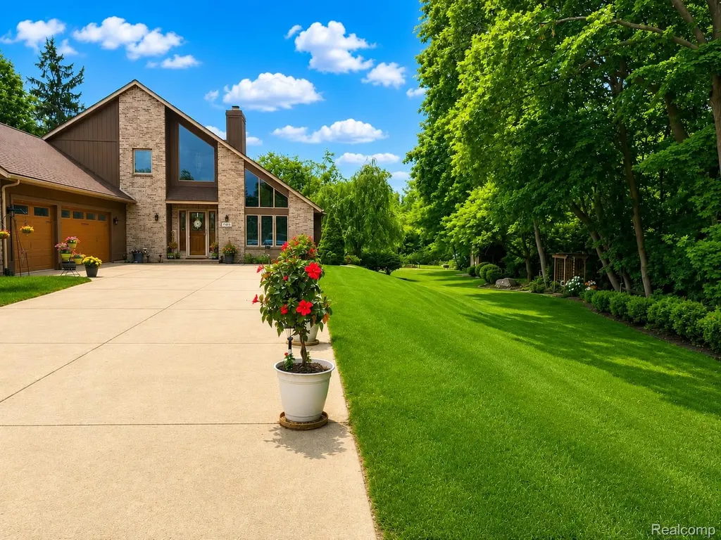 2495 N Custer Road N Frenchtown Township MI 48162