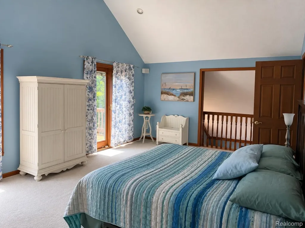 2495 N Custer Road N Frenchtown Township MI 48162