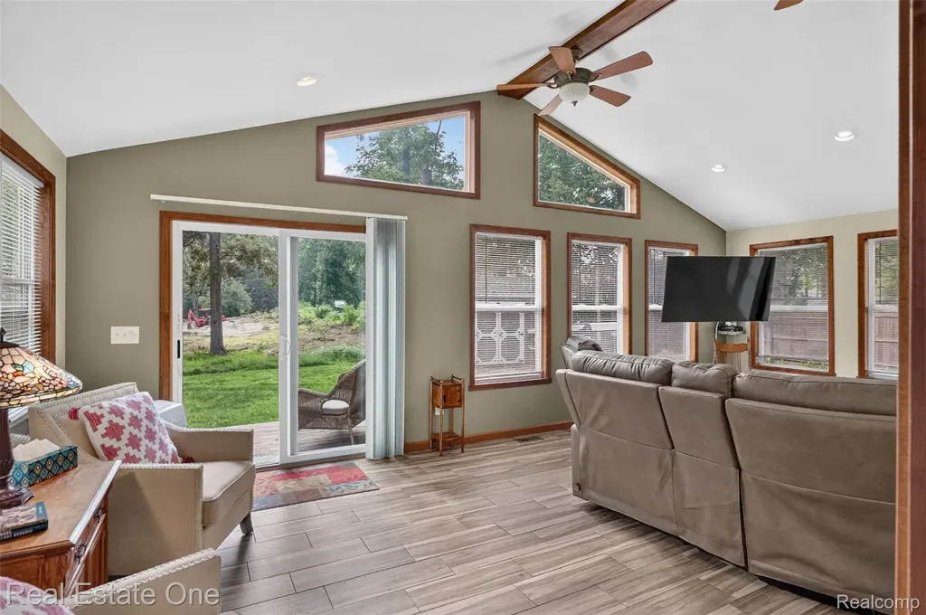 2093 Webster Park Drive Genoa Township MI 48843