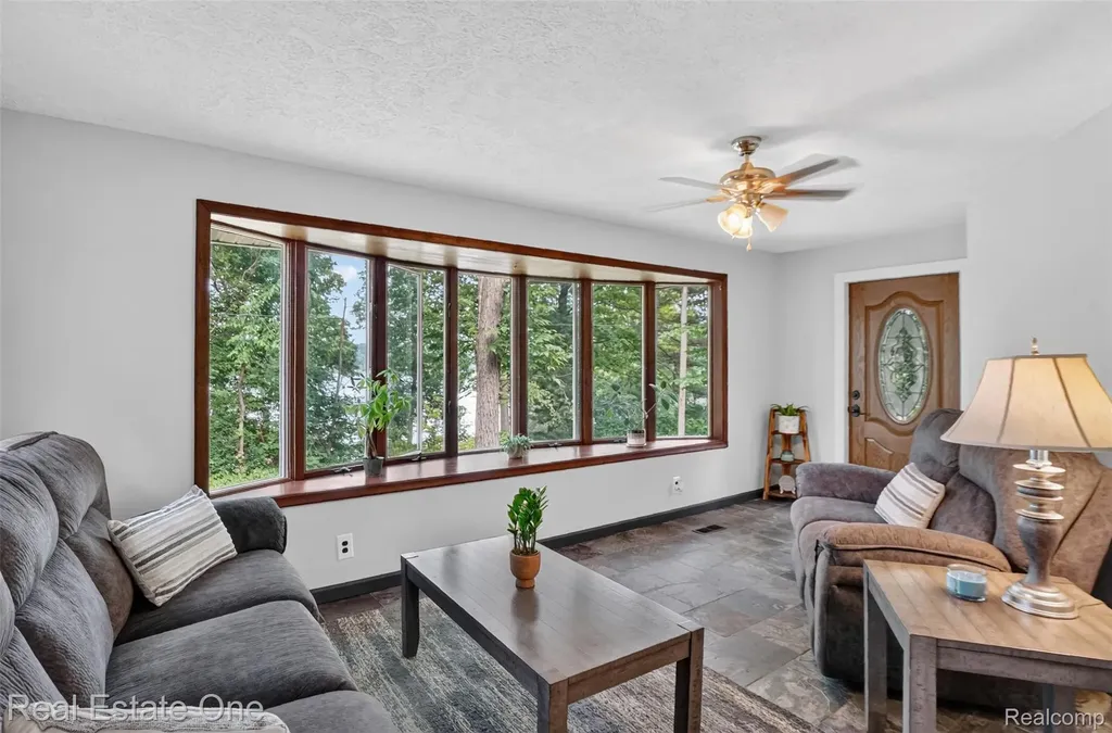 2093 Webster Park Drive Genoa Township MI 48843