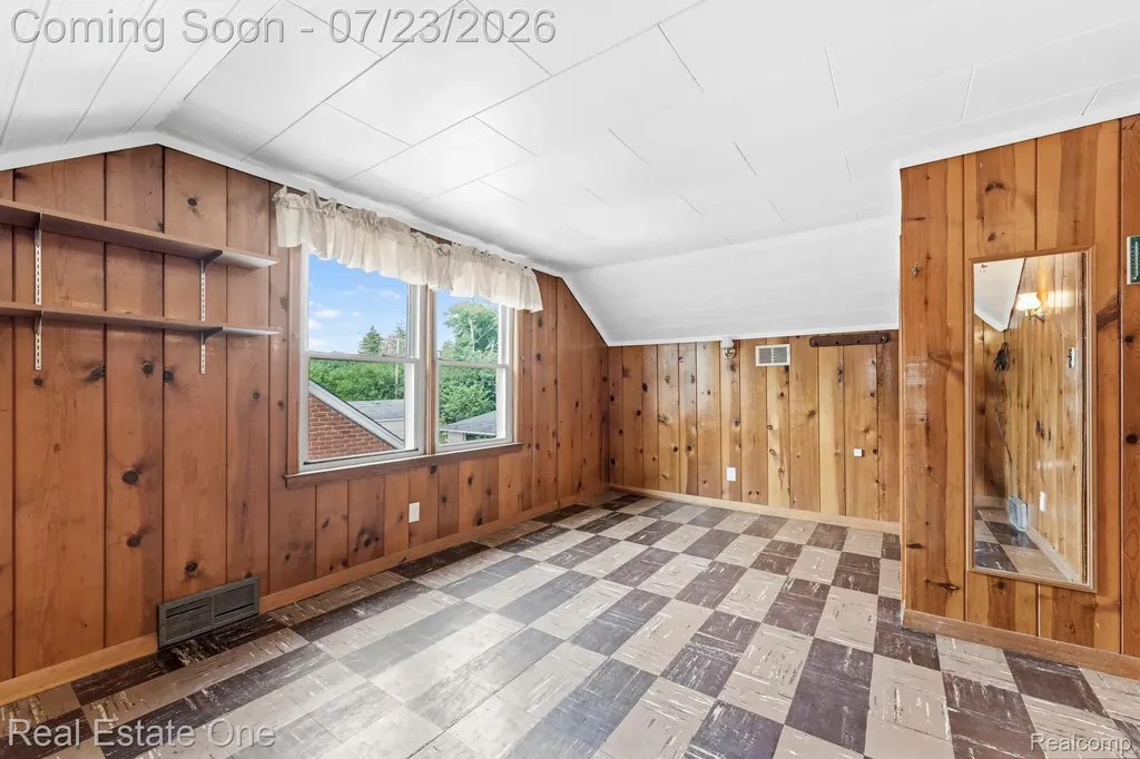 410 Nightingale Street Dearborn City MI 48128