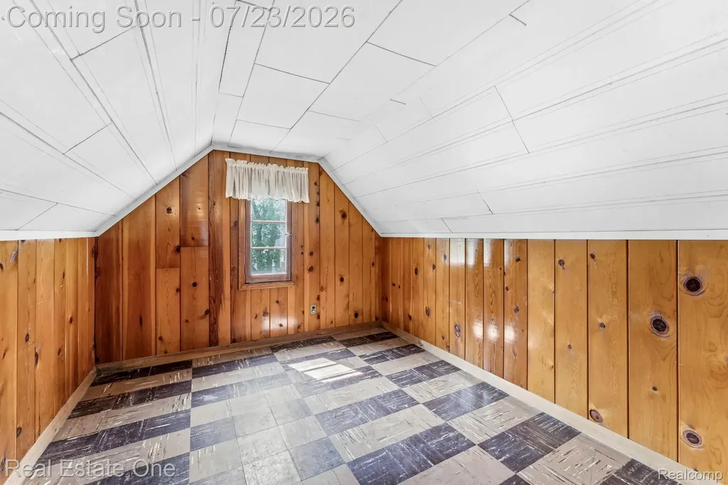 410 Nightingale Street Dearborn City MI 48128