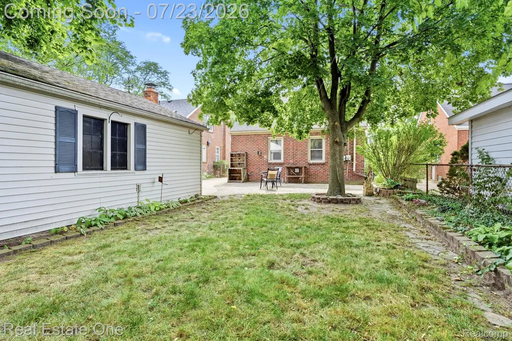 410 Nightingale Street Dearborn City MI 48128