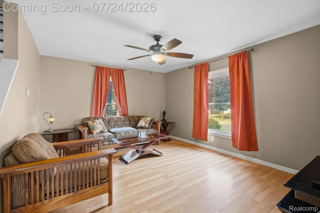 205 N Mackinaw Street Durand City MI 48429