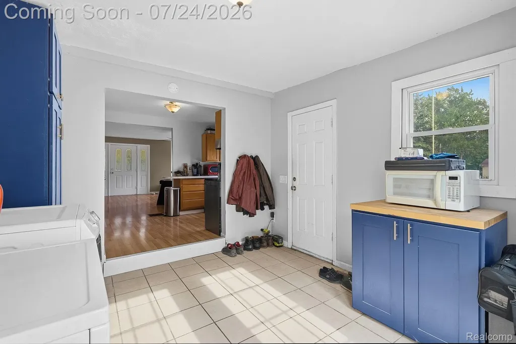 205 N Mackinaw Street Durand City MI 48429