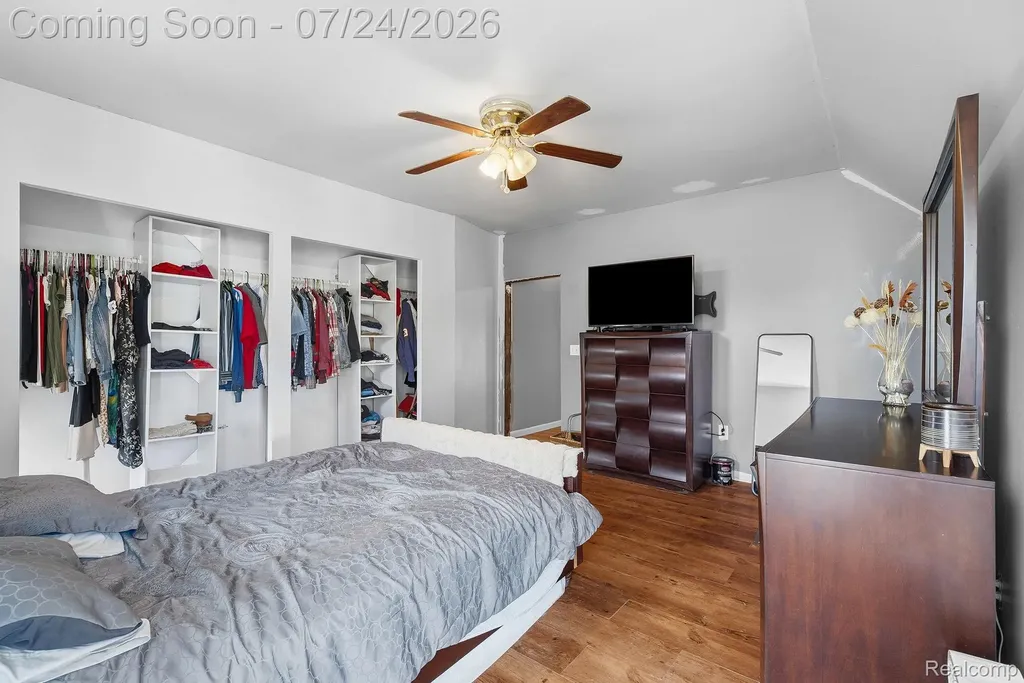 205 N Mackinaw Street Durand City MI 48429