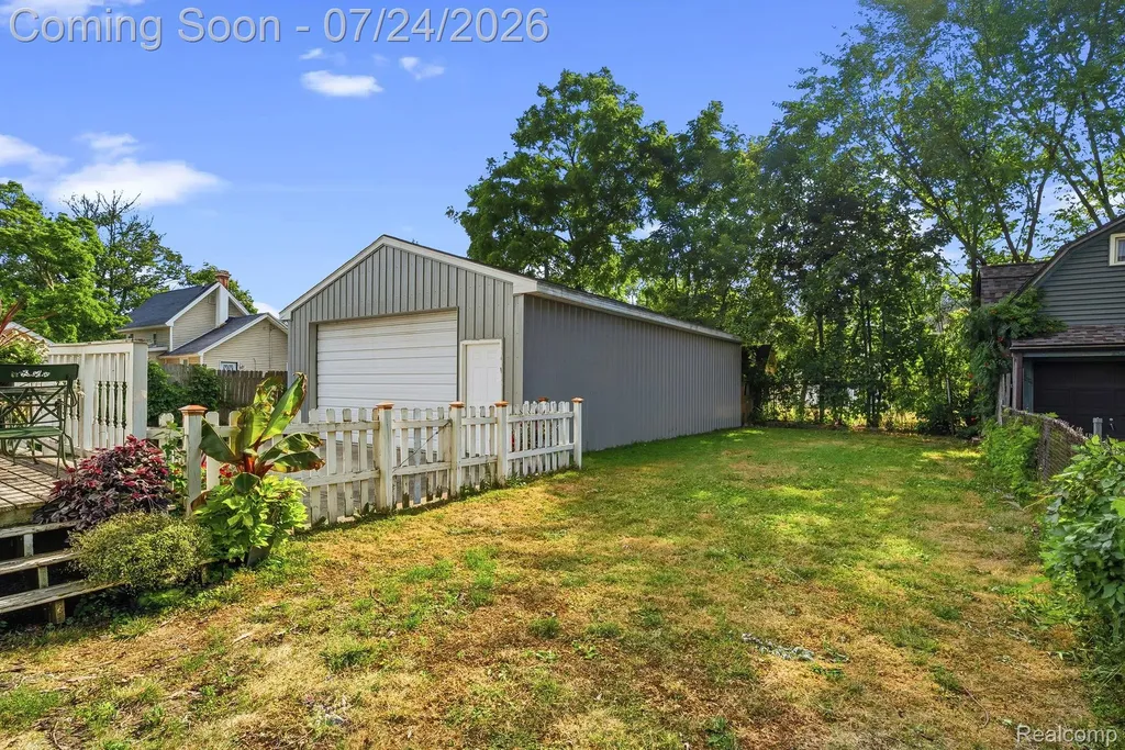 205 N Mackinaw Street Durand City MI 48429