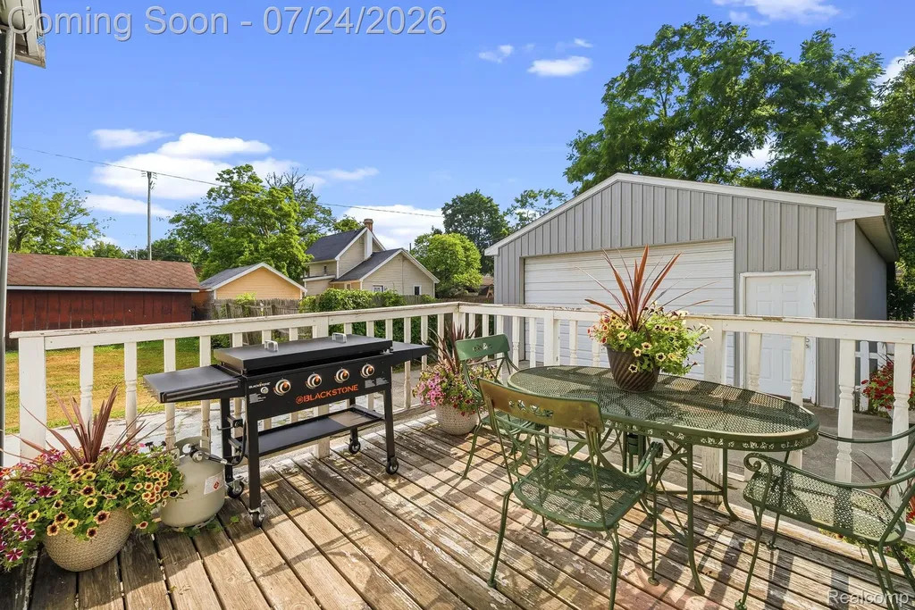 205 N Mackinaw Street Durand City MI 48429