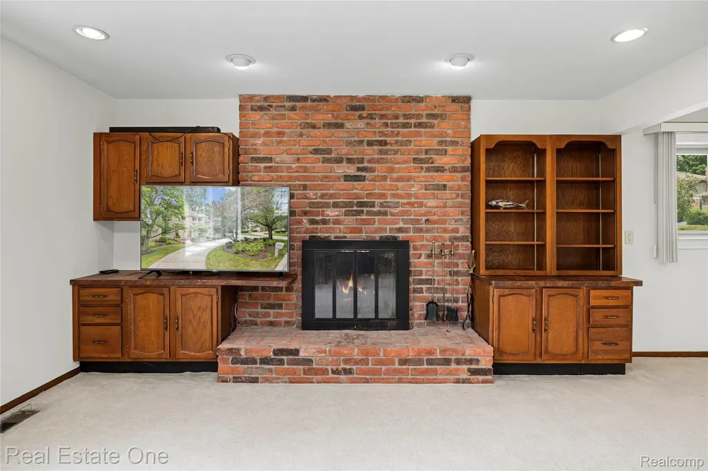 33615 Heritage Hills Drive Farmington Hills City MI 48331