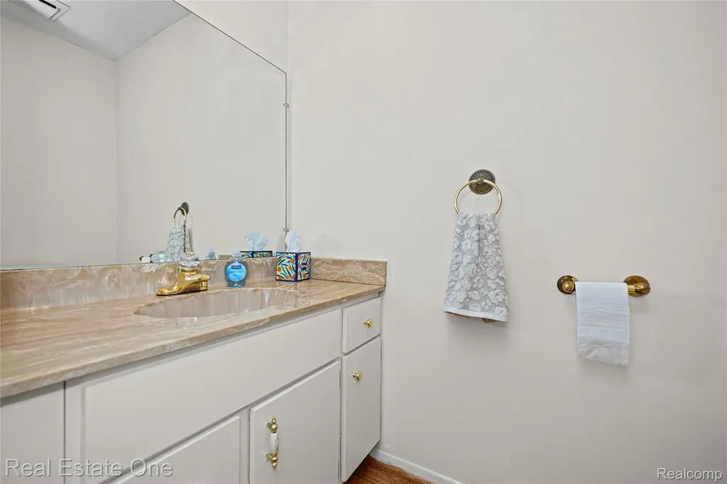 33615 Heritage Hills Drive Farmington Hills City MI 48331