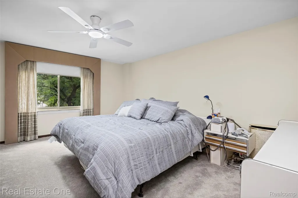 33615 Heritage Hills Drive Farmington Hills City MI 48331
