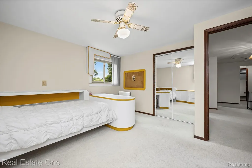33615 Heritage Hills Drive Farmington Hills City MI 48331
